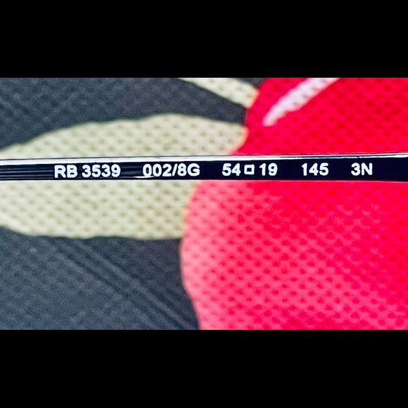 Ray Ban Erika-Metal RB 3539 style. Black - Picture 6 of 7